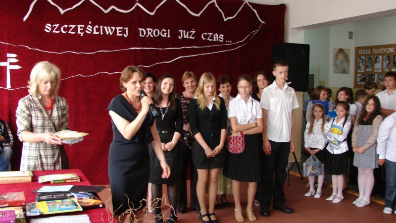 zakoczenierokuszkolnego201020115.jpg